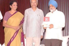 L-R: Nirmala Sitharaman, Pradeep S Mehta and Montek Singh Ahluwalia on the occasion of Panel Discussion and Book Release